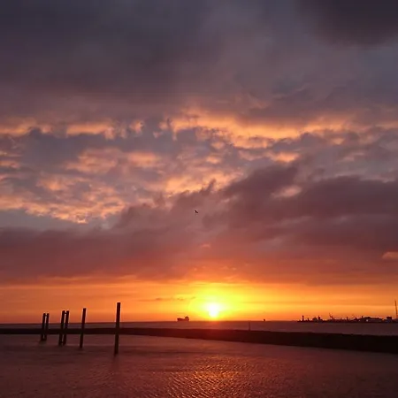 Ξενοδοχείο Deichvoigt 3*